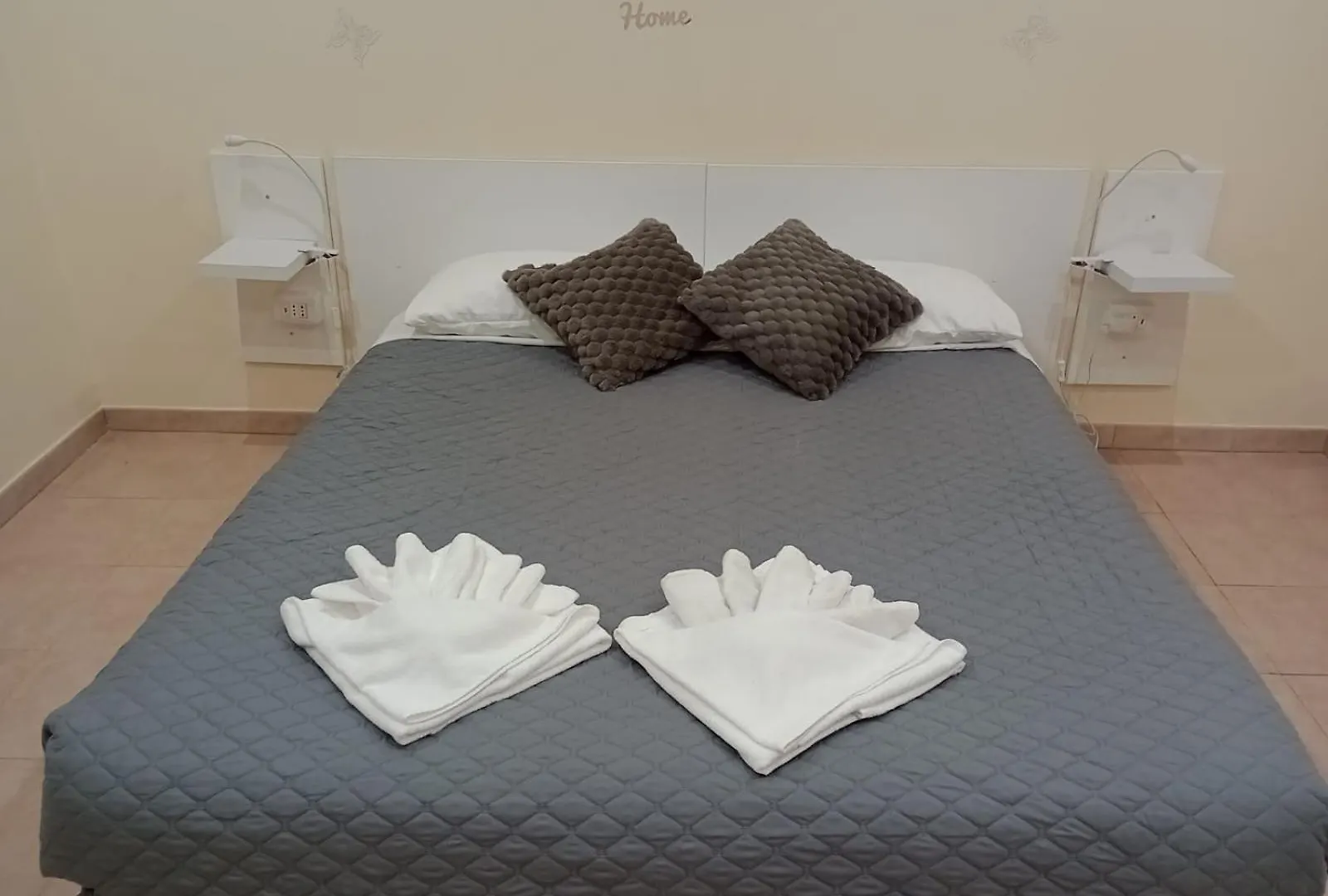 Gemelli House Apartment Rome 0*,